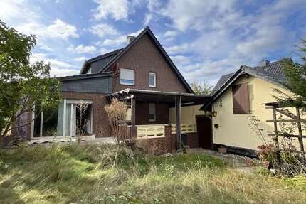 Haus zum Kaufen in Wendeburg 390.000,00 € 148 m²