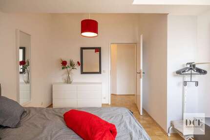 Wohnung zum Kaufen in München 393.000,00 € 54 m²