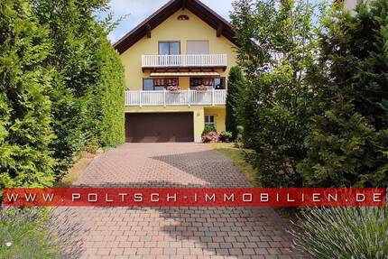 Modernes und geräumiges EFH mit Doppelgarage, Baujahr 2010, in Forstwolfersdorf - Harth-Pöllnitz