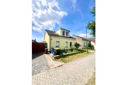 Haus zum Kaufen in Wandlitz Klosterfelde 299.000,00 € 145 m² - Wandlitz / Klosterfelde