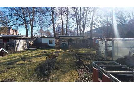 Gepflegter Pachtgarten in top Zustand - Massivhütte mit Bachzug.! - Rudolstadt