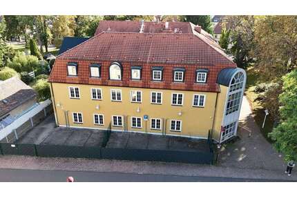 Haus zum Kaufen in Markranstädt 2.800.000,00 € 1843 m²