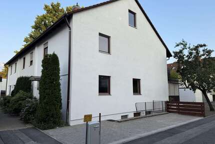 Haus zum Kaufen in Schwabach 567.000,00 € 141 m²