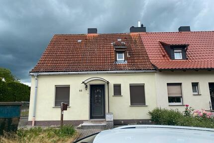 Privatverkauf-Entkernte Doppelhaushälfte 7Zimmern 960m2Grundstück - Farnstädt