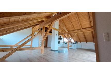85m² Dachgeschosswohnung - 1.080,00&nbsp;EUR Kaltmiete, ca.&nbsp; 85,00&nbsp;m&sup2; in Marktoberdorf (PLZ: 87616)