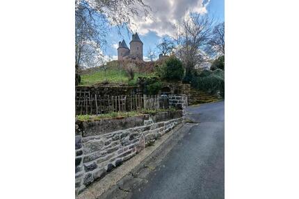 Einfamilienhaus, Ferienhaus - 79.000,00&nbsp;EUR Kaufpreis, ca.&nbsp; 80,00&nbsp;m&sup2; in Pelm (PLZ: 54570)