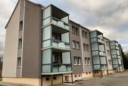 Wohnung zum Mieten in Tröbitz 263,47 € 47.2 m²
