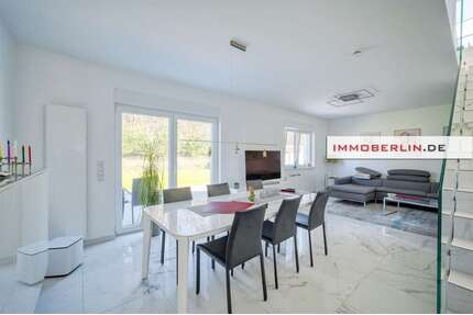 Haus zum Kaufen in Wustermark 749.000,00 € 130 m²