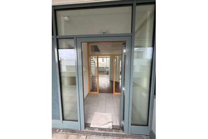 Wohnung zum Mieten in Krefeld 747,98 € 99.73 m²