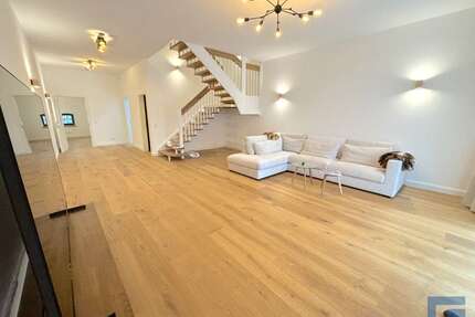 Wohnung zum Mieten in Heikendorf 2.329,00 € 200 m²