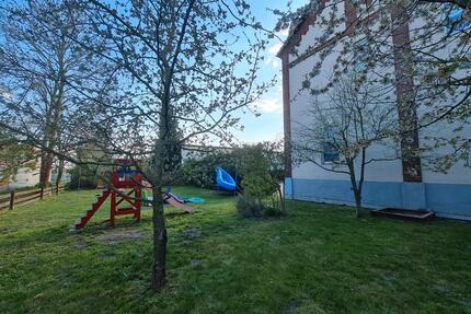 2,5-Raum-Wohnung in Loburg - 360,00&nbsp;EUR Kaltmiete, ca.&nbsp; 71,00&nbsp;m&sup2; in Gommern (PLZ: 39279) Ladeburg