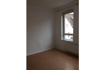 Großzügige 4-Zimmer-Wohnung im 3. OG in Hildesheim Nordstadt - Sarstedt