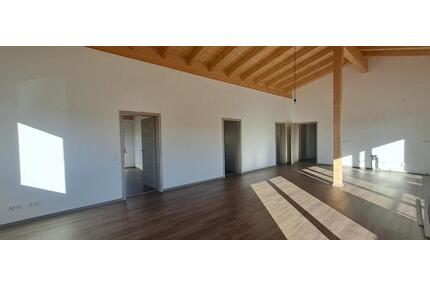 134m² Dachgeschosswohnung zu vermieten! - Schwarzach