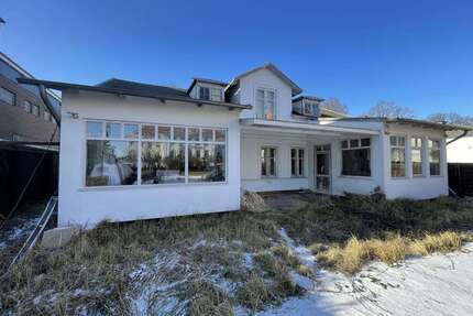 Haus zum Kaufen in Lübeck 2.995.000,00 € 242 m²