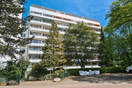 Eigentumswohnung, renovierungsbedürftig mit Weitblick, TG - Quickborn