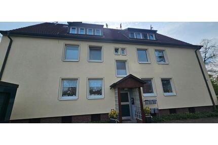 Gemütliche 2-Zi.-DG-Wohnung (35 m²) – ideal für Singles - Hamm Herringen