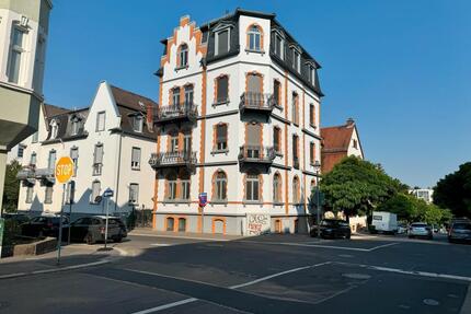 Bad Nauheim-Innenstadt: Luxus Wohnung in stilvoller Villa mit besonderem Flair!