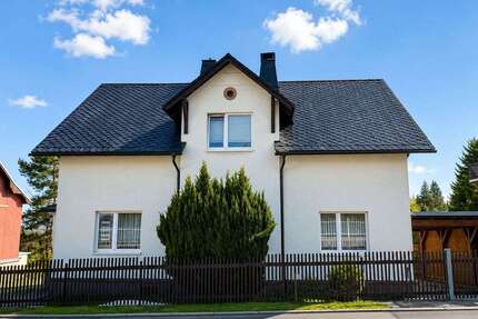 Haus zum Kaufen in Grünbach 150.000,00 € 162.52 m²
