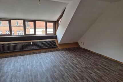 Helle 2-Zimmer-Wohnung mit Balkon in Top-Innenstadtlage - Lemgo