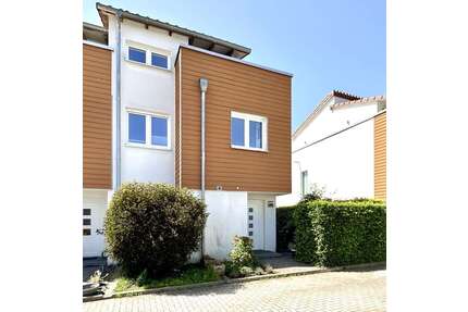 Haus zum Kaufen in Langenhagen 499.000,00 € 151 m²