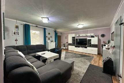 renovierte 3 Zimmer Wohnung, vollmöbliert - Essen Altenessen-Süd