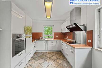 Haus zum Kaufen in Erlangen Büchenbach 629.000,00 € 118.5 m² - Erlangen / Büchenbach