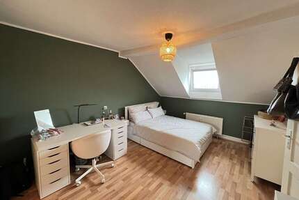 Wohnung zum Kaufen in Düsseldorf 179.000,00 € 80.22 m²