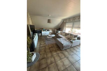 3-Zimmer-Wohnung 2 Balkone u. Stellplatz in Würselen-Broichweiden