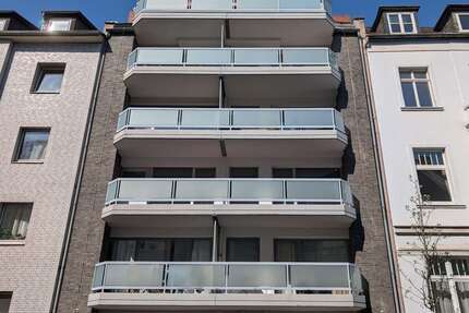 Wohnung zum Kaufen in Düsseldorf 595.000,00 € 121 m²