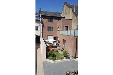 Wohnung zum Kaufen in Neuss Holzheim 299.000,00 € 102 m² - Neuss / Holzheim
