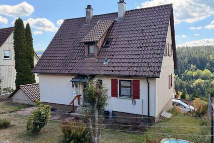Haus zum Kaufen in Altensteig 199.000,00 € 120 m²