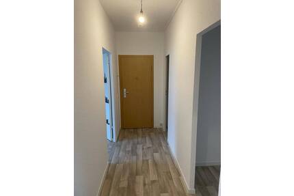 Frisch renovierte und helle 3-Zi. Whg. mit Balkon in Walddrehna