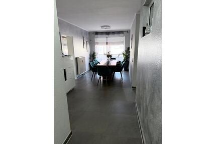 schöne 3,5 Zimmer ETW mit Garage - Karlstein am Main