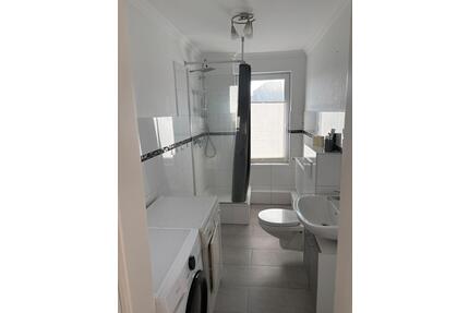 2 Zimmer wohnung in 23554 Lübeck BITTE LESEN !!! keine WG