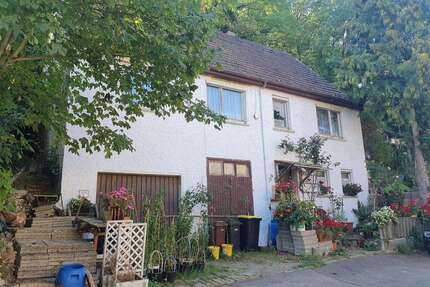 Haus zum Kaufen in Niederstetten 119.000,00 € 120 m²
