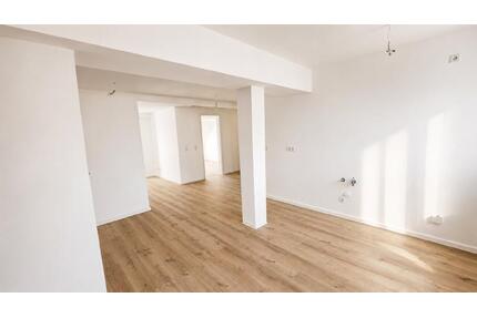 Stilvolle Dachgeschosswohnung in Bestlage – 4 Zimmer am Erfurter Anger