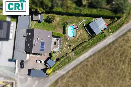Haus zum Kaufen in Lohra Kirchvers 495.000,00 € 305 m² - Lohra / Kirchvers