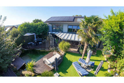 ATIK: Freistehendes Einfamilienhaus mit Schwimmteich und Gartenidylle - Ruhige Feldrandlage - Waibstadt