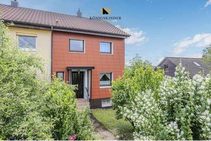 Gepflegtes Einfamilienhaus mit Garage, Südterrasse und schönem Garten - Göppingen Stadtgebiet