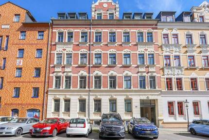 +++ Über den Dächern von Schloßchemnitz! 4-Zimmer-Maisonettewohnung mit großer Dachterrasse +++