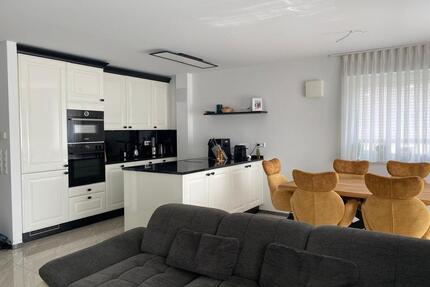 Provisionsfrei: Helle 3-Zimmer Wohnung (84,66 m²) in Egenhausen