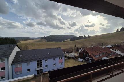 Sanierte Wohnung mit Aussicht - 770,00&nbsp;EUR Kaltmiete, ca.&nbsp; 72,00&nbsp;m&sup2; in Furtwangen im Schwarzwald (PLZ: 78120)