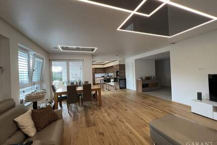 Exklusive, perfekt ausgestattete 5 12 Zimmer-Wohnung mit großer Terrasse und Aufzug zu verkaufen - Bad Friedrichshall Kochendorf