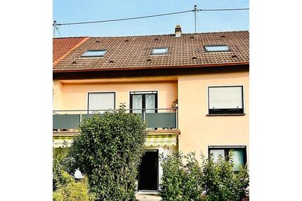 Fischbach, sonnige Wohnung 3 ZKB mit Balkon 1. Etage - Quierschied