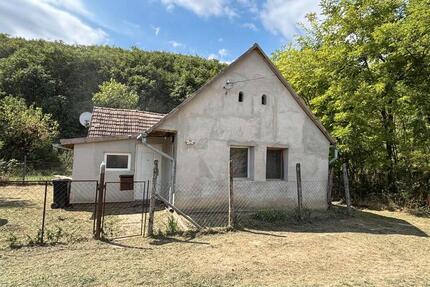 Einfamilienhaus zum Verkauf in Magyarkeszi - Triberg im Schwarzwald