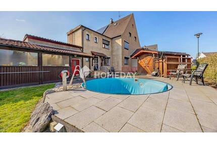 Charmante Doppelhaushälfte mit Einliegerwohnung, großem Garten & vielseitigen Nutzungsmöglichkeiten - Leverkusen Küppersteg