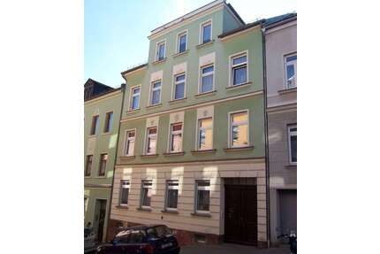 Wohnung zum Mieten in Werdau 322,00 € 58.57 m²