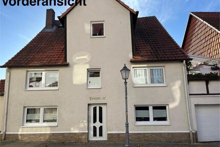 Einfamilienhaus mit Garage in zentraler Lage - Zierenberg