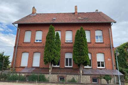 Haus zum Kaufen in Dingelstedt 114.000,00 € 236 m²