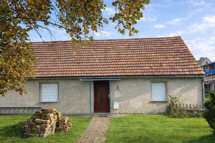 Haus zum Kaufen in Hohendubrau 28.000,00 € 70.03 m²